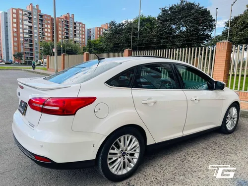 Ford Focus 2.0 Titanium