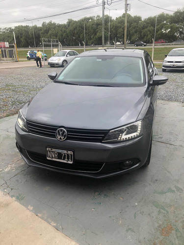 Volkswagen Vento 2.0 Sportline Tsi 200cv Bi-xenon Dsg 2014