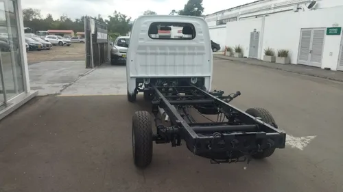 Nueva Yori Chasis Carrocería 3.40 Metros