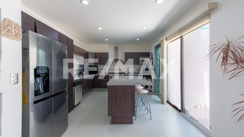 Casa En Renta En Lomas De Juriquilla, Querétaro
