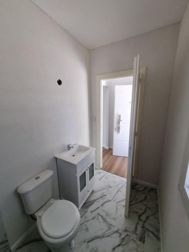 Imagen 10 de 26 de Casa En Venta 3 Ambientes- Grand Bourg