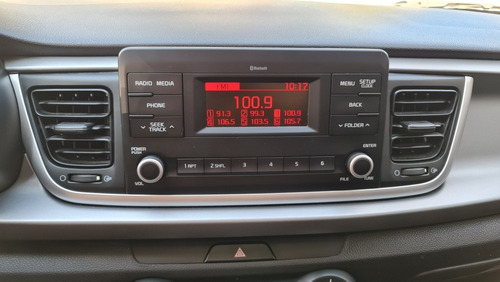 Imagen 14 de 15 de Kia Rio 2020 1.6 L Sedan Mt