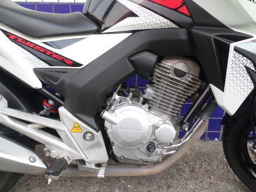 Imagem 2 de 7 de Honda Cb 250 Twister