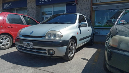 Renault Clio 1.6 Sport