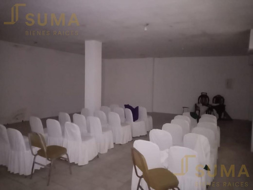 Imagen 10 de 14 de Edificio Comercial - Miramar