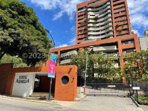 Se Vende Espacioso Apartamento En Santa Fe Norte, Caracas. Pm