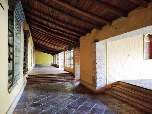 Imagen 5 de 15 de Hacienda O Club En Venta En Parque Caiza