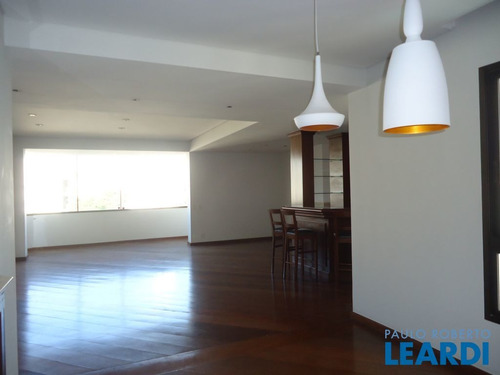 Imagem 2 de 15 de Apartamento - Campo Belo - Sp - 550433
