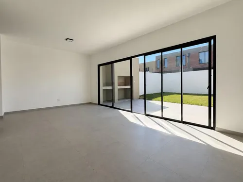 Duplex A Estrenar - Colinas De Manantiales - Frente A Espacio Verde - 3 Dormitorios