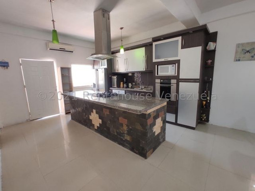 Imagen 5 de 11 de Casa En Venta En La Candelaria 22-10544 Mvs