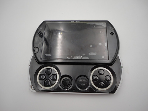 Sony Psp Go Negro 16gb Hack Con Juegos Y Cable De Carga Gta Negro