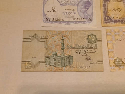 Billetes De Egipto Antiguos One Pound Piastres Son 4