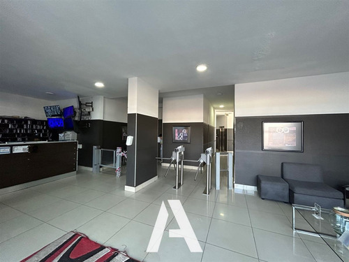 Departamento En Venta De 1 Dorm. En Independencia