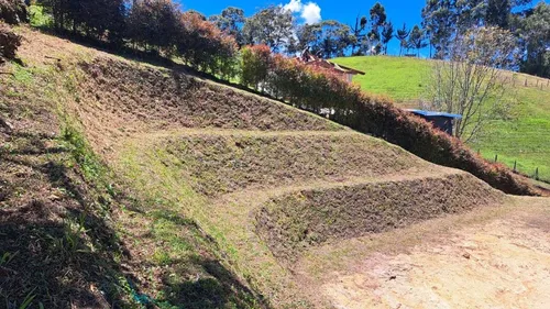 Lindos Lotes En Venta Con Excelente Ubicación Vecindario Y Vista 100%.