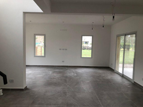 Imagen 6 de 13 de Excelente Casa En San Matias!!