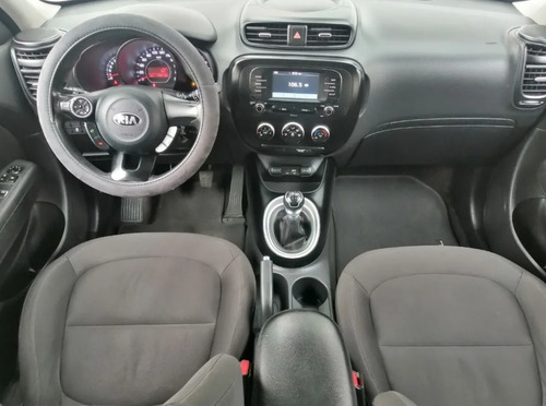 Imagen 7 de 10 de Kia Soul 1.6 Lx Mt 2017