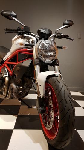 Ducati Monster 797cc Naked