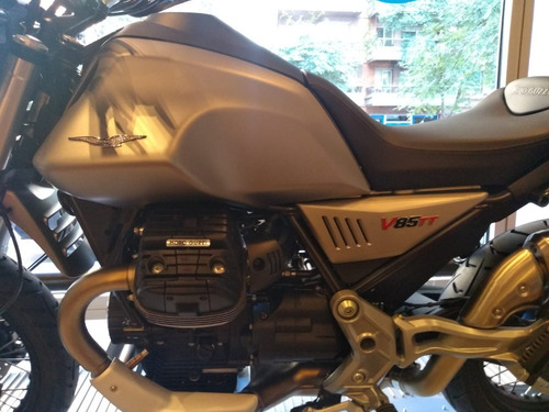 Imagen 17 de 19 de Moto Guzzi V85 Tt 2020 Gris 0km Concesionario Oficial