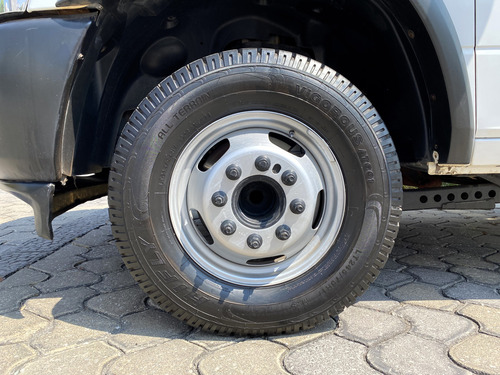 RAM 4000 5.7 Chasis Cabina Pl 4x2 Mt