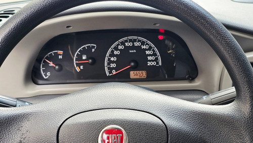 Fiat Siena 1.0 El Flex 4p