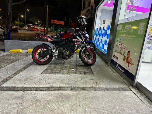 Pulsar Ns 200 Pro 2017