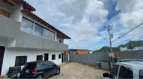 Townhouse En La Asunción