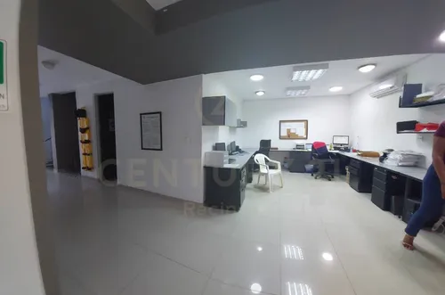 Alquiler Oficinas En La Flora 615mts2
