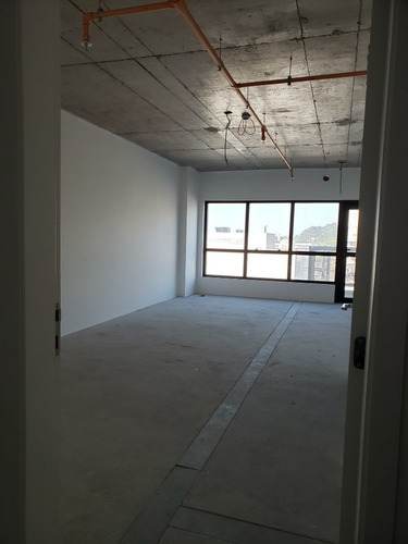 Imagem 10 de 20 de Sala Comercial Para Alugar Na Rua Orense (prq Jaboticabeiras), Centro, Diadema - Sp - Liv-7940