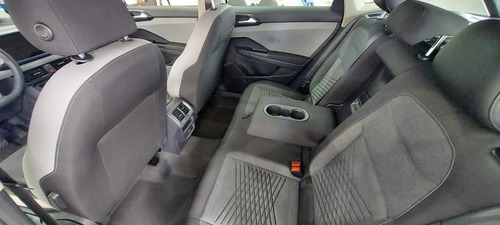 Imagem 4 de 7 de Taos 1.4 250 Tsi Total Flex Comfortline Automático