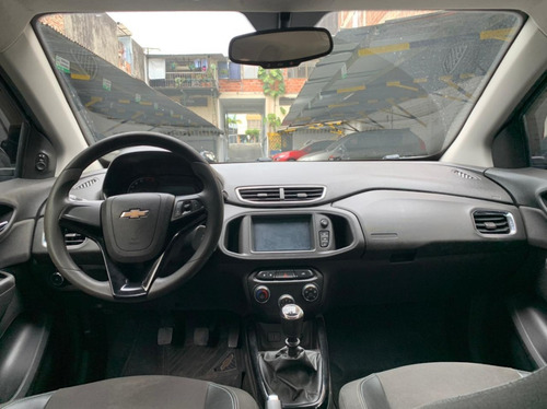 Imagen 7 de 12 de Chevrolet Onix Lt Fe 1.4 2019