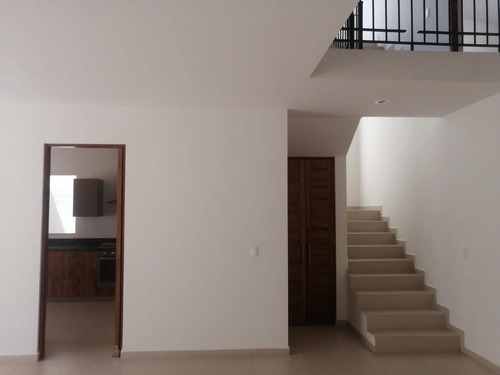 Imagen 3 de 15 de ¡¡¡ Oportunidad ¡¡¡ Casa En Venta Fraccionamiento Mayorazgo León Gto.