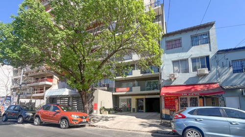 Venta Depto 1 Amb Divisible, Guardacoche Y Balcón.
