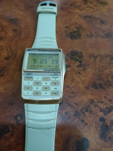 Reloj Casio Dbc 32, Illuminator, Teclado Fluorescente