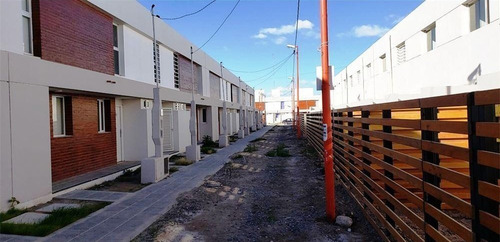 Imagen 1 de 9 de Dúplex En Venta, De 2 Dormitorios | Terra Oro, Fernández Oro