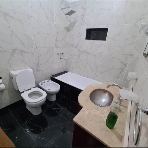 Oportunidad! Dueño Vende Ph/departamento Tipo Casa De Categoria En Avellaneda, Totalmente Reciclado A Nuevo!! Sin Expensas!! Sin Comision Inmobiliaria! Se Acepta Propiedad Menor Valor De Mi Interes