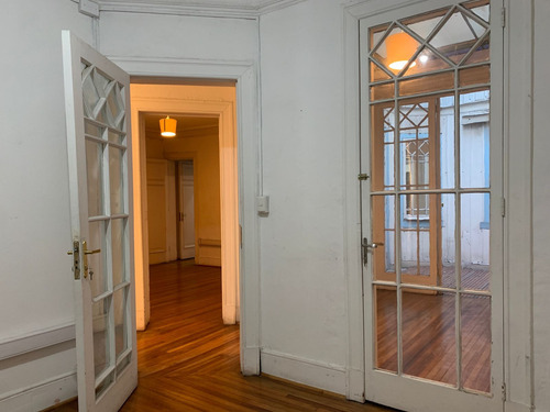 Neoclásico Francés 1927, Clásico, Amplio. Barrio Lastarria.