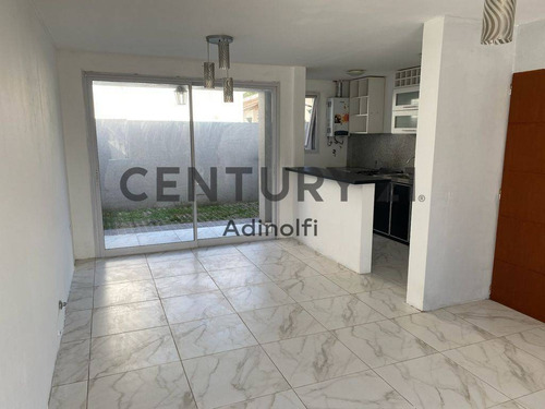 Imagen 3 de 19 de Calle 12 E/ 510 Y 511 Duplex A Estrenar De 3 Dormitorios Prox. Cno.centenario