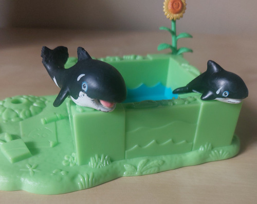 Pet Shop Ballenas Y Estanque (Usado)