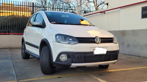 Imagen 4 de 17 de Volkswagen Crossfox 2014 1.6 Comfortline Ll Alt