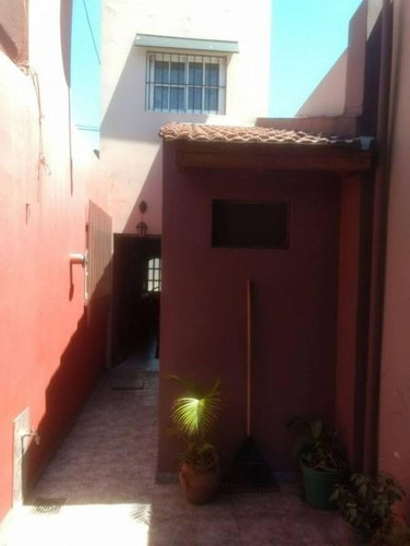 Casa 4 Ambientes Con Cochera