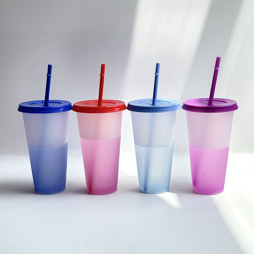 My Vasos Magicos Cambian De Color Con Tapa Y Popote 710ml