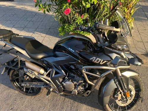 Imagen 7 de 8 de Beta Zontes 310 T2 1600kms! + Valijones - Full Led - Rayos