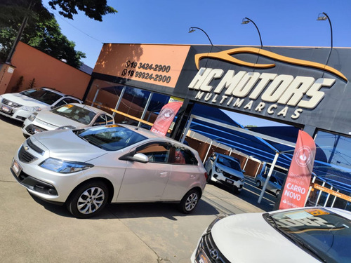 Chevrolet Onix Hatch 1.4 4P FLEX LT