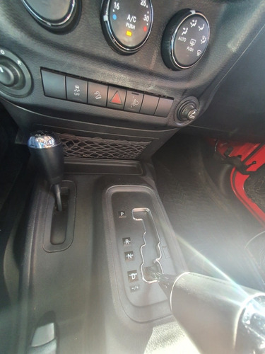 Imagen 2 de 15 de Jeep Wrangler Hard Top Automatico