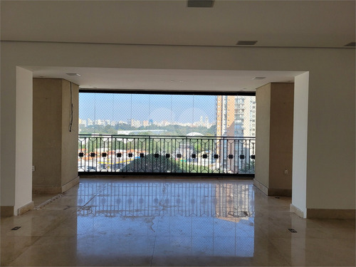 Imagem 1 de 30 de Neoclássico Elegante Próximo Ao Parque Ibirapuera - Reo205705