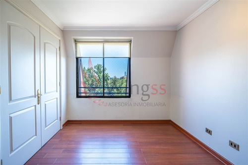 Departamento En Venta De 3 Dorm. En Vitacura