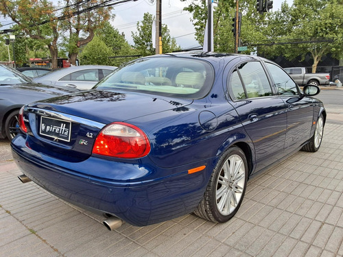 Jaguar S-Type V8 4.2
