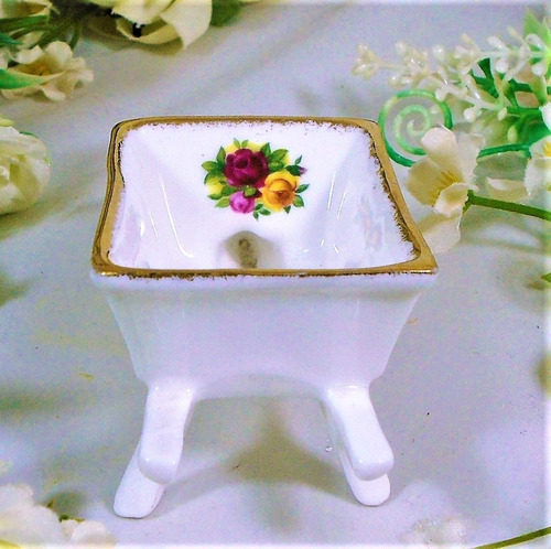 Fina Miniatura Royal Albert Old Country Roses De Colección (Usado)