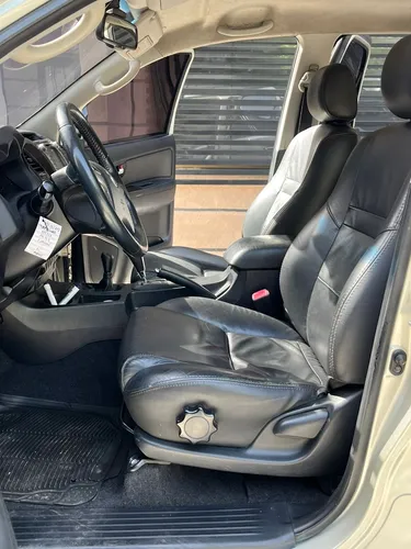 Toyota Fortuner 3.0 Sr5 169 hp
