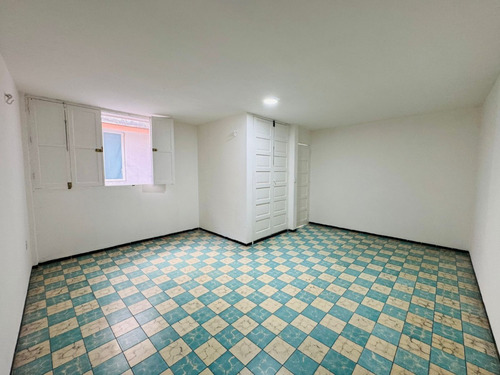 Departamento En Venta En Veracruz Col. Centro Sobre Madero.